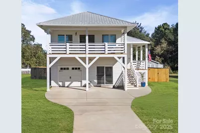 130 Mainview Drive, Mooresville, NC 28117 - Photo 1