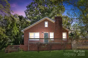 615 W Park Dr, Monroe, NC 28112 - Photo 1