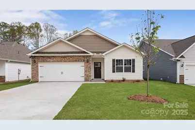 615 Country Oak Drive, Asheville, NC 28804 - Photo 1