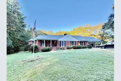 43 Pinecrest Avenue, Great Falls, SC 29055 - Photo 1