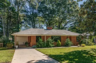 4243 Castlewood Rd, Charlotte, NC 28209 - Photo 1