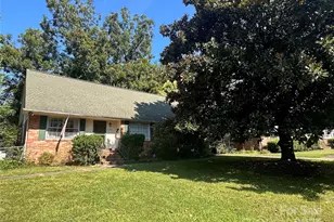 5014 Currituck Dr, Charlotte, NC 28210 - Photo 1