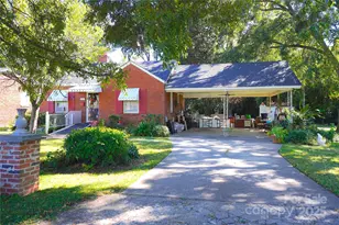 2206 Bancroft St, Charlotte, NC 28206 - Photo 1