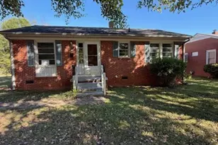 309 Hillside Dr, Lexington, NC 27295 - Photo 1