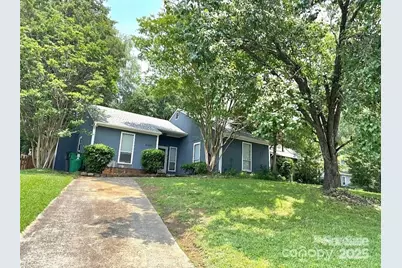 11421 Kingfisher Drive, Charlotte, NC 28226 - Photo 1