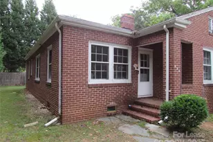 324 W McCubbins St, Salisbury, NC 28144 - Photo 1