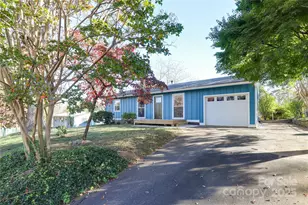 69 First St, Asheville, NC 28803 - Photo 1