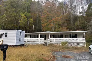 999 Hwy 19E Hwy N, Newland, NC 28657 - Photo 1