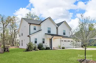 122 Round Rock Rd, Troutman, NC 28166 - Photo 1