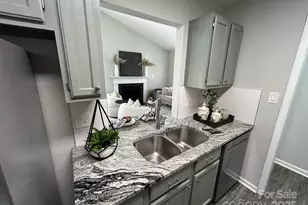 1225 Eagles Landing Dr, Charlotte, NC 28214 - Photo 1