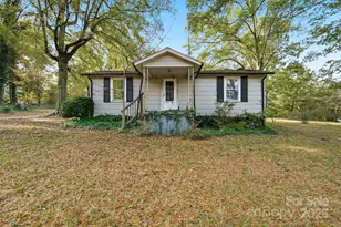 119 Sunset Dr, Taylorsville, NC 28681 - Photo 1