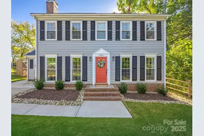 2526 Turnberry Lane, Charlotte, NC 28210 - Photo 1