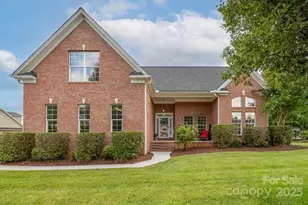 130 S Gibbs Rd, Mooresville, NC 28117 - Photo 1