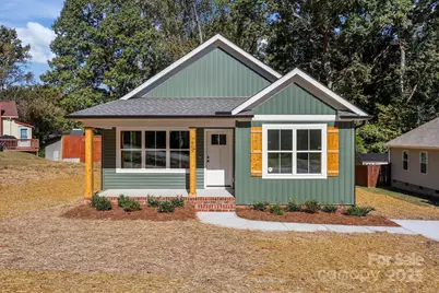 409 Oak Circle, Kannapolis, NC 28081 - Photo 1