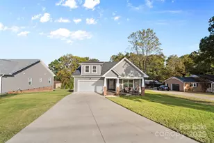 1417 Azalea Ave, Kannapolis, NC 28081 - Photo 1