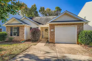 5320 Barley Ln, Charlotte, NC 28216 - Photo 1
