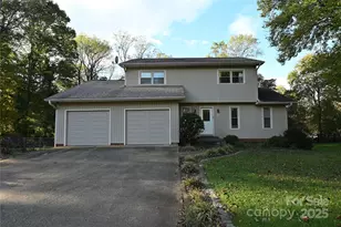 607 Rock Barn Rd NE, Conover, NC 28613 - Photo 1