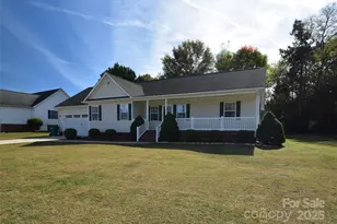 2702 Plantation Way, Albemarle, NC 28001 - Photo 1