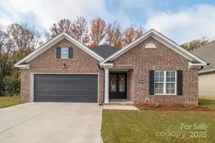 994 Cedar Crest Ln, Florence, SC 29501 - Photo 1