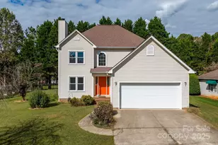 712 Painted Feather Ln NW, Conover, NC 28613 - Photo 1