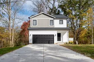 1231 E I St, Newton, NC 28658 - Photo 1