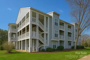 37 Hamiltons Harbor Dr, Lake Wylie, SC 29710 - Photo 1