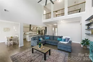 194 Forsythia Ln, Tega Cay, SC 29708 - Photo 1