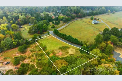 000 Golf Course Road, Columbus, NC 28722 - Photo 1