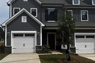 11611 Sapsucker Ln, Charlotte, NC 28215 - Photo 1