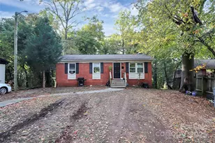 900 Davenport St, Charlotte, NC 28208 - Photo 1