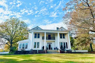 921 Church St, Kings Mountain, NC 28086 - Photo 1