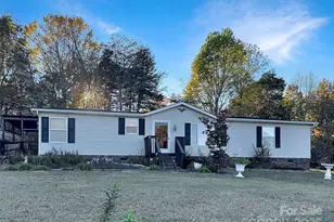 125 Cripple Creek Ln, Statesville, NC 28677 - Photo 1