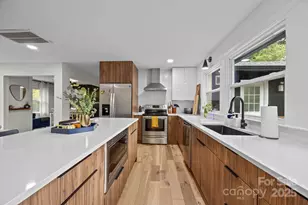 1927 Kilborne Dr, Charlotte, NC 28205 - Photo 1