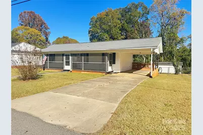 604 S Lorraine Street, Dallas, NC 28034 - Photo 1
