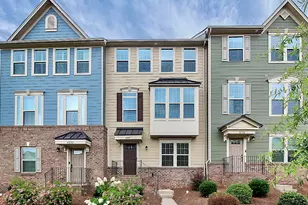 4252 Audubon Pk Dr, Charlotte, NC 28217 - Photo 1