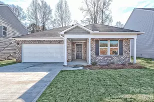 527 Tomlin Trail, Spartanburg, SC 29301 - Photo 1