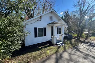 606 Center Street NW, Lenoir, NC 28645 - Photo 1