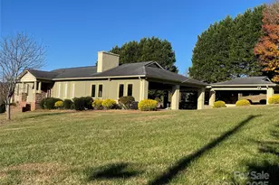 5232 Wolfe Rd, Hickory, NC 28601 - Photo 1