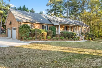 1061 Fairway Drive, Kannapolis, NC 28081 - Photo 1