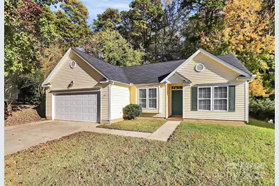 9817 Northwoods Forest Drive, Charlotte, NC 28214 - Photo 1
