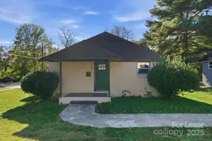 1320 Anderson St, Charlotte, NC 28205 - Photo 1