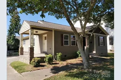 350 Melbourne Court, Charlotte, NC 28209 - Photo 1