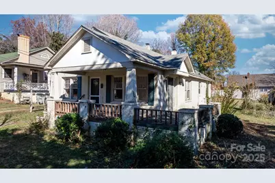 411 Mountain View Street SW, Lenoir, NC 28645 - Photo 1
