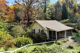 250 Lockhart Rd, Tryon, NC 28782 - Photo 1