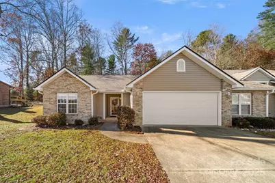 270 Farington Circle, Fletcher, NC 28732 - Photo 1