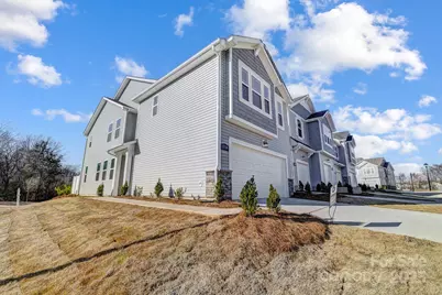 9220 Pagoda Oak Drive, Charlotte, NC 28269 - Photo 1