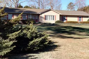 108 Pinedale Rd, Asheville, NC 28805 - Photo 1