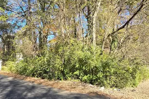 420 Killian Ave, Mount Holly, NC 28120 - Photo 1