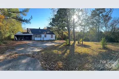 1004 E Arch Street, Lancaster, SC 29720 - Photo 1
