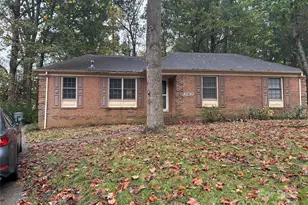 6230 Cross Creek Ln, Charlotte, NC 28212 - Photo 1